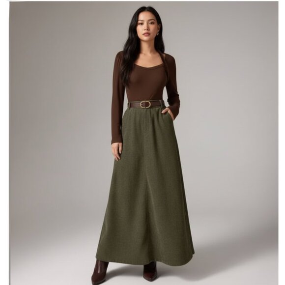 Minimalist Corduroy Skirt Maxi Green - Picture 1 of 8